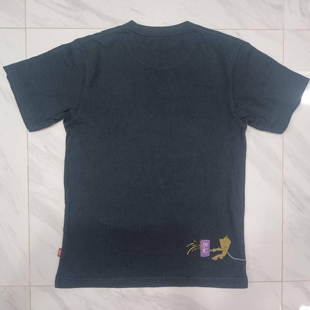 Tshirt Kaws x Uniqlo Black size M International in Cotton  17769510